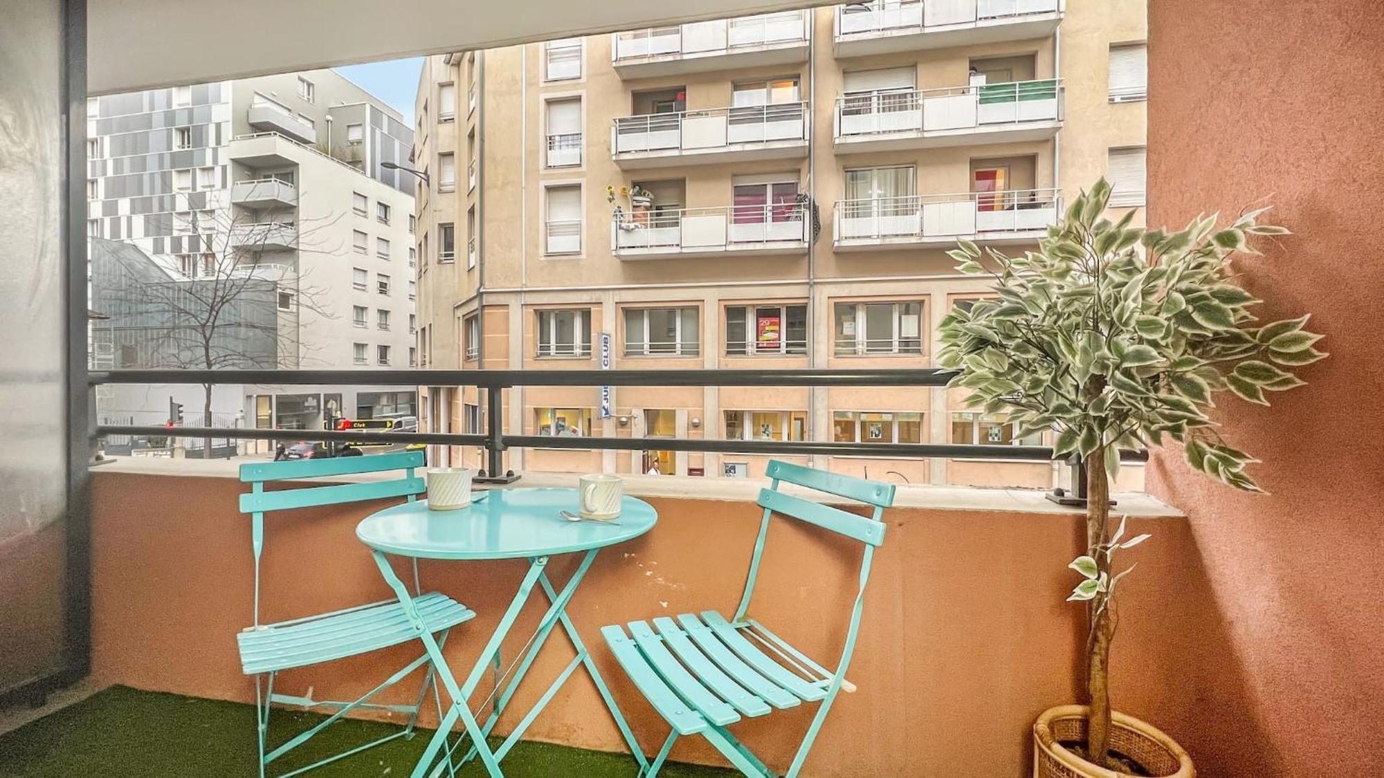 Homey Wild - Proche Gare Et Tram - Proche Centre - Balcon Prive - Parking Prive - Wifi Gratuit آنماس المظهر الخارجي الصورة